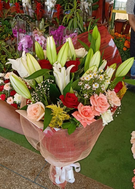 Bouquet De Fleurs Pour Mariage Et Composition Florale